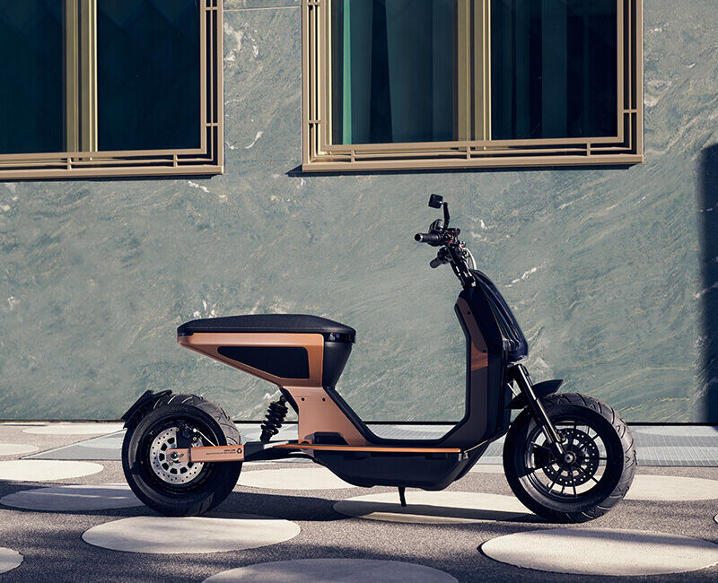 naon-elektrische-scooter-desig